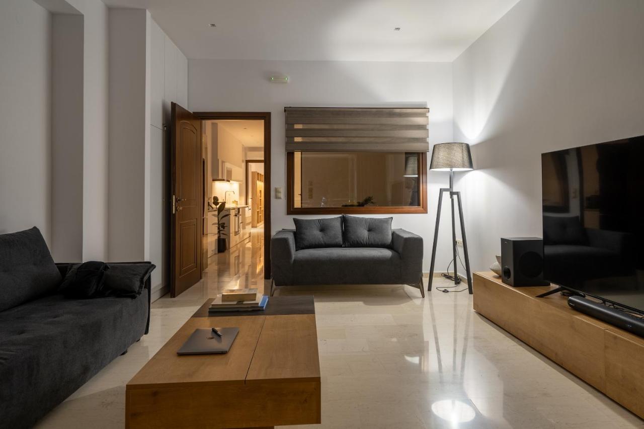 Luxury Suite In Downtown Ираклион Экстерьер фото
